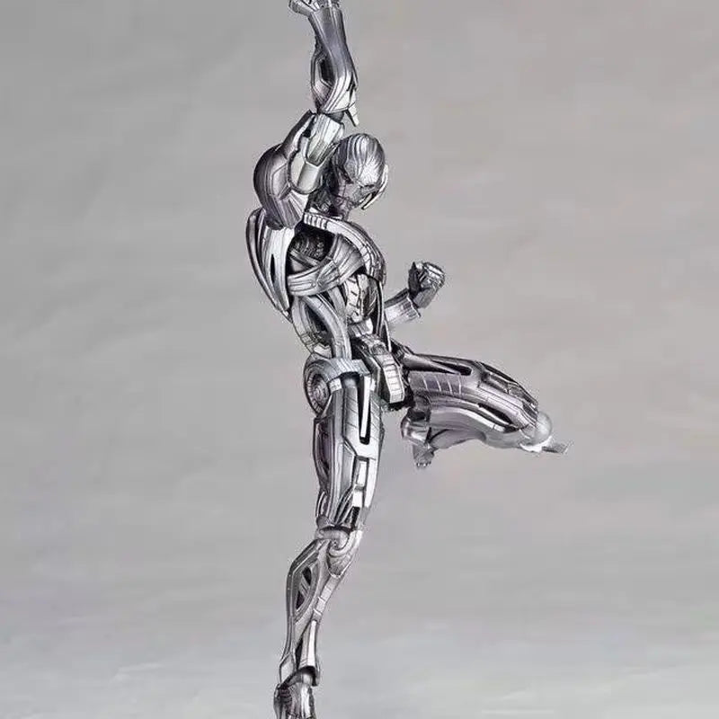 Figurine Ultron Revoltech Yamaguchi - Articulée PVC Monochrome