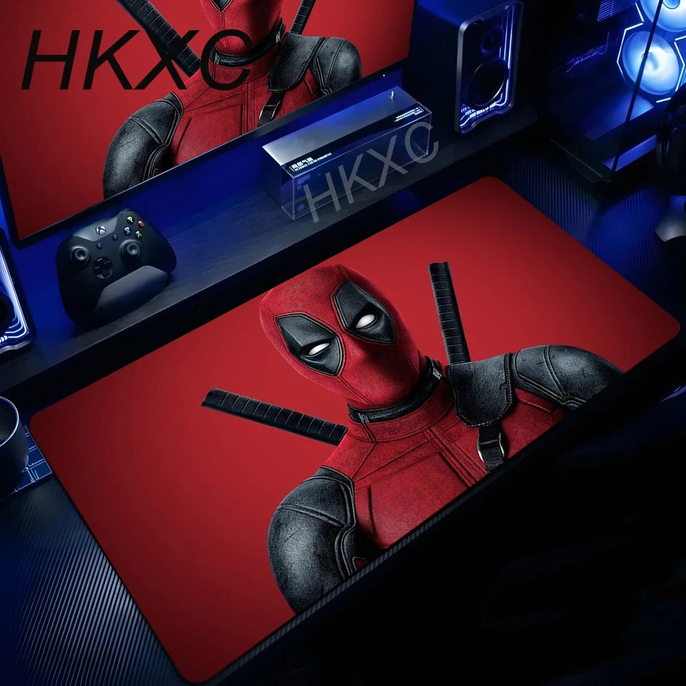 Tapis de Souris Marvel Deadpool - Katanas Croisées Fond Rouge