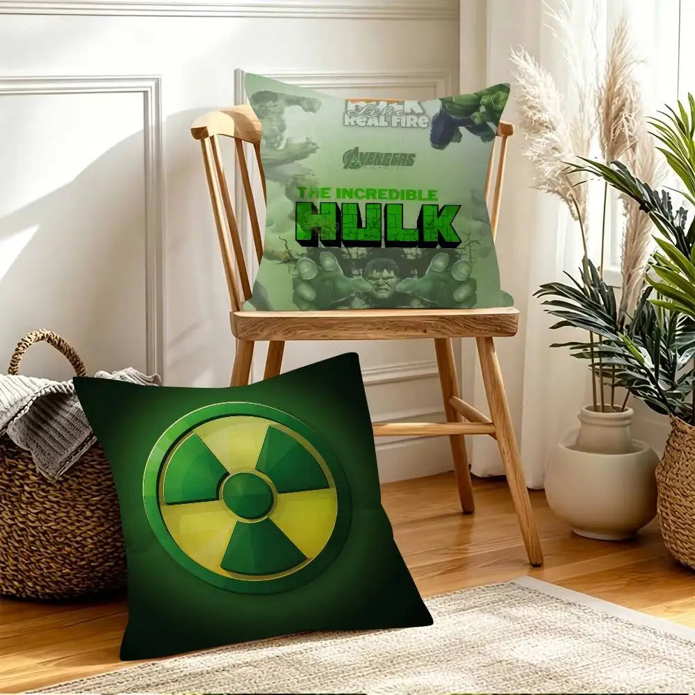 Housse de Coussin Hulk - Poing Crevant le Mur