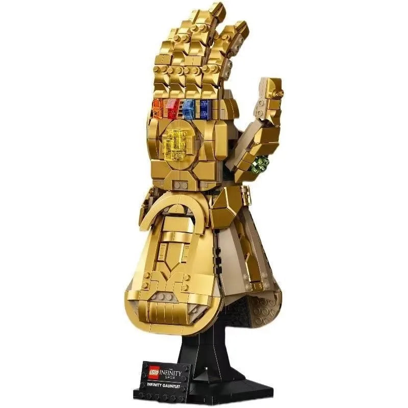 Figurine Briques Avengers Nano Gauntlet - Édition Or 675 Pièces