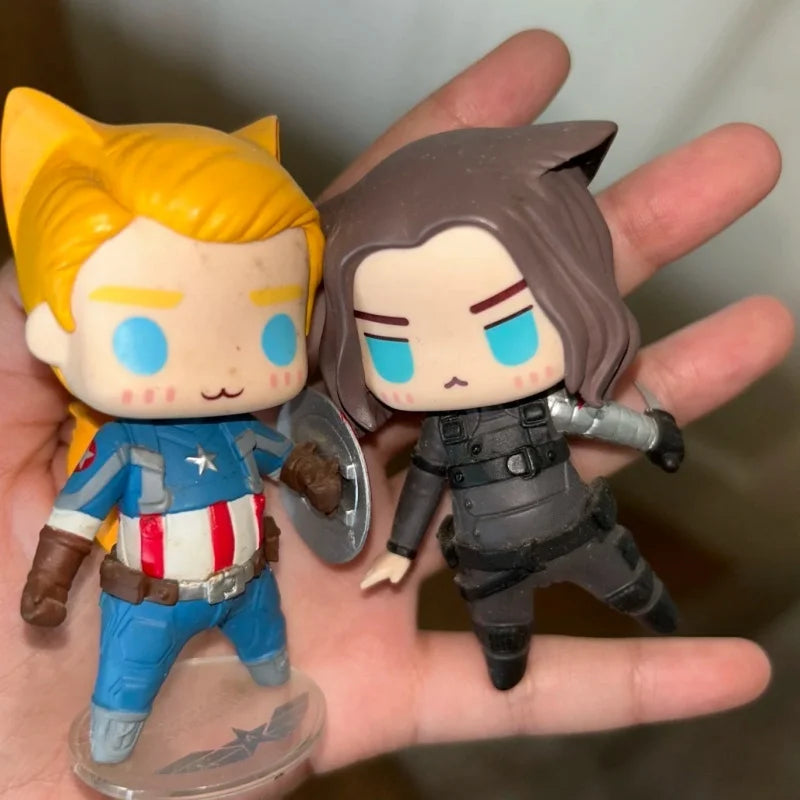 Figurine Chibi Captain America et Bucky Barnes - Décoration Bureau